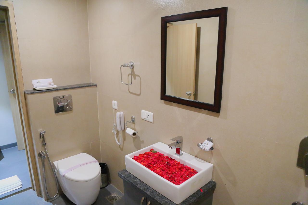Abhayaa Hotel Visakhapatnam Extérieur photo