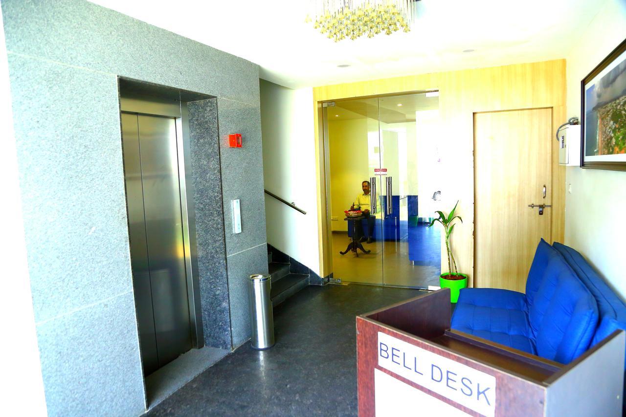 Abhayaa Hotel Visakhapatnam Extérieur photo